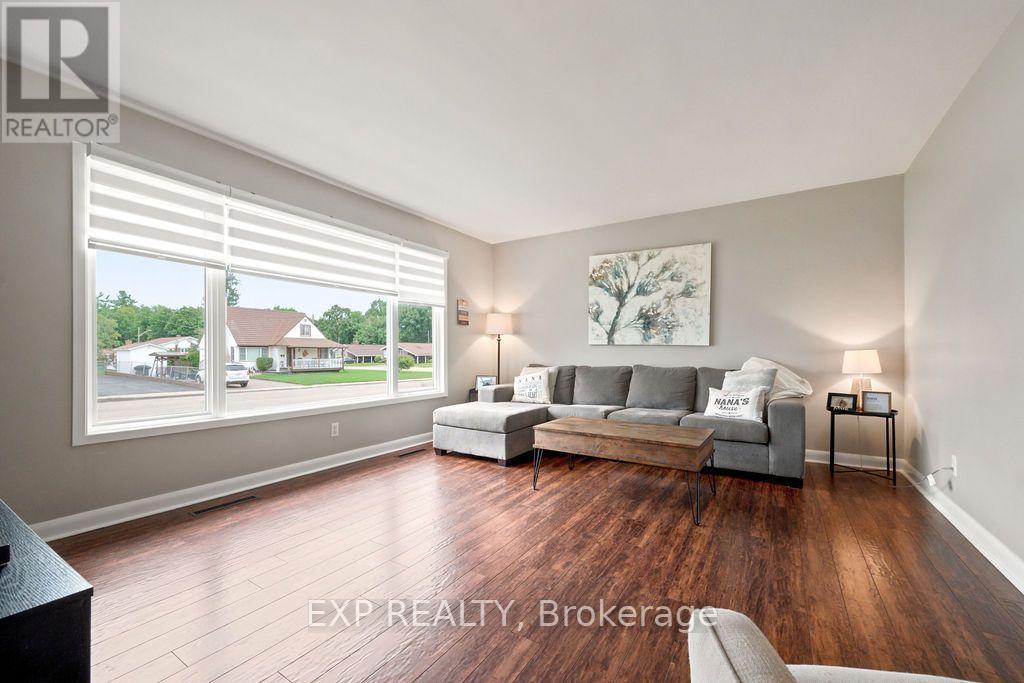 101 Grant Boulevard Property Photo 7