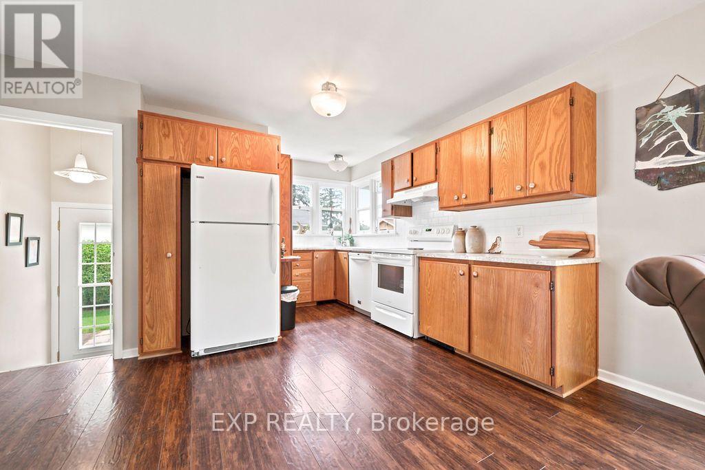 101 Grant Boulevard Property Photo 16