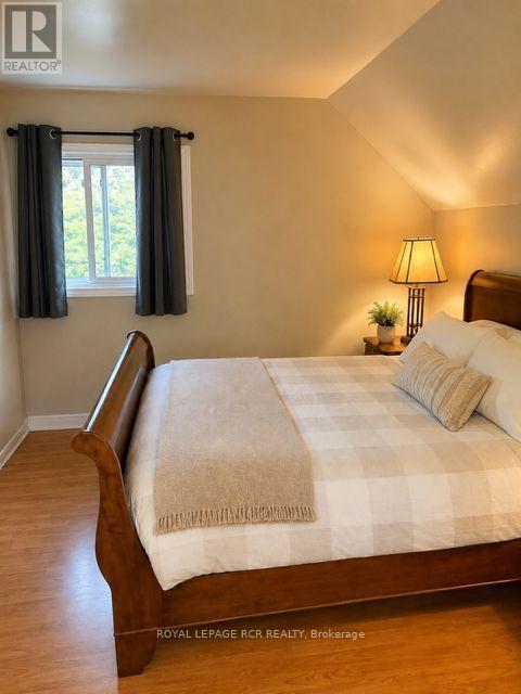 758016 2nd Line E Property Photo 10