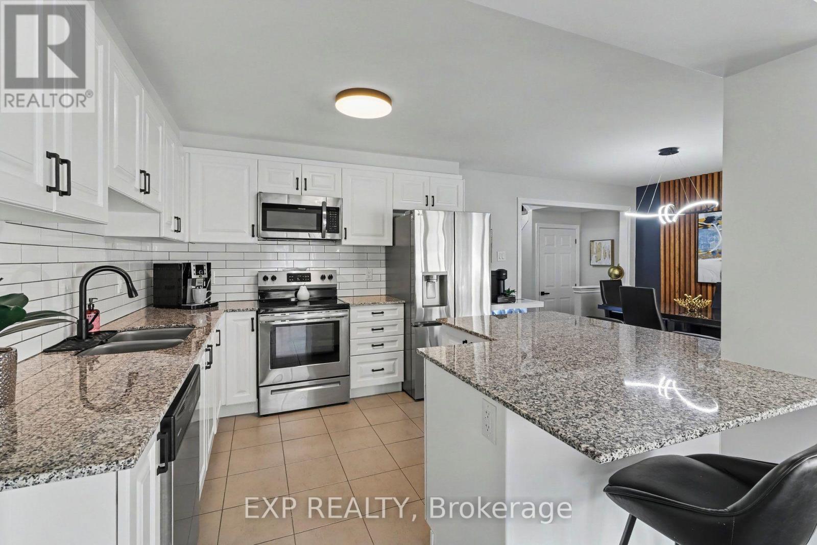 3566 River Run Avenue Property Photo 10