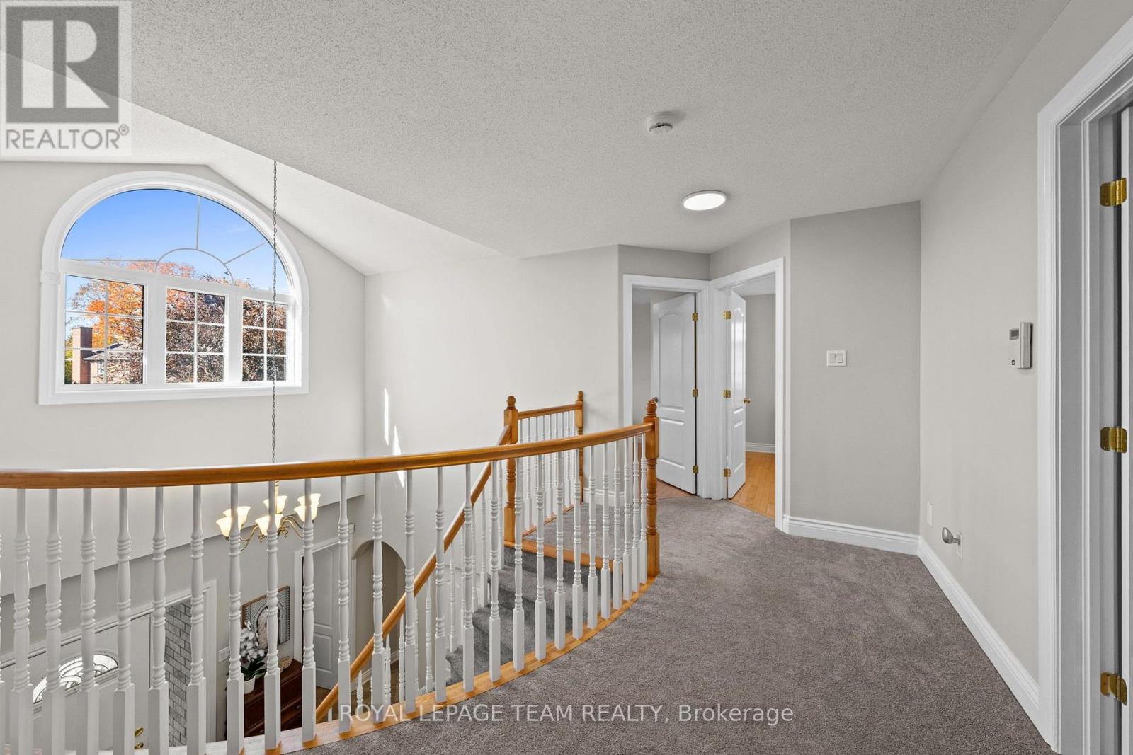 136 Shaughnessy Crescent Property Photo 29