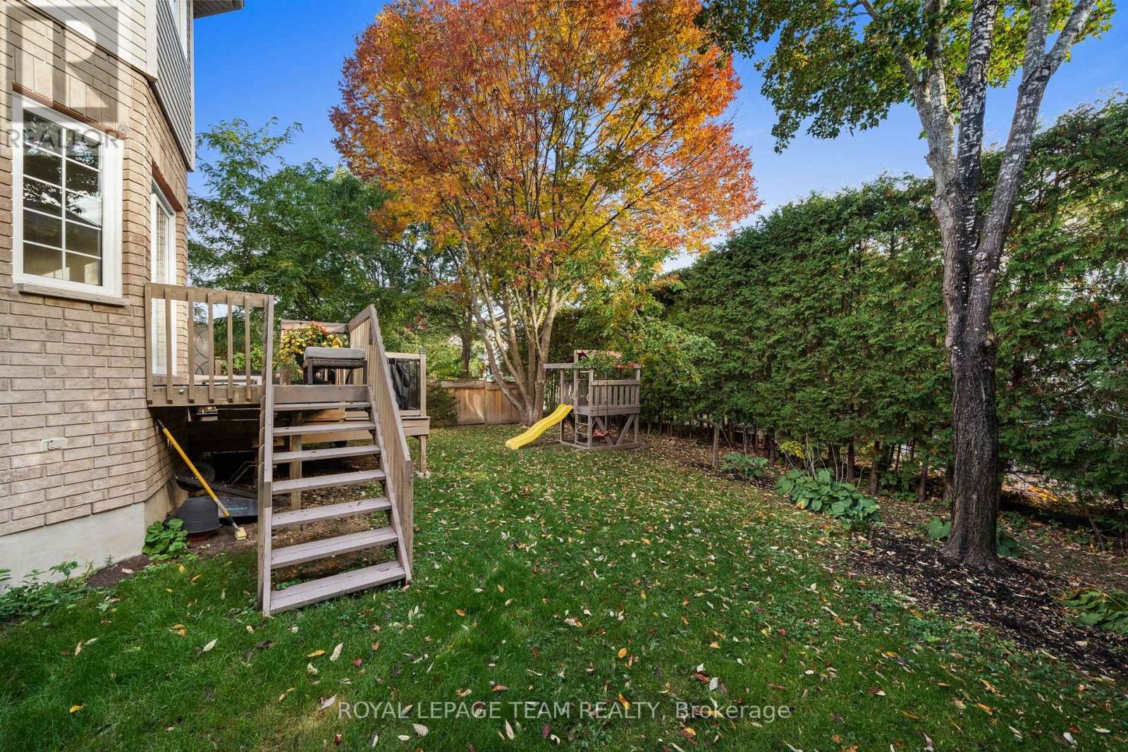 136 Shaughnessy Crescent Property Photo 45