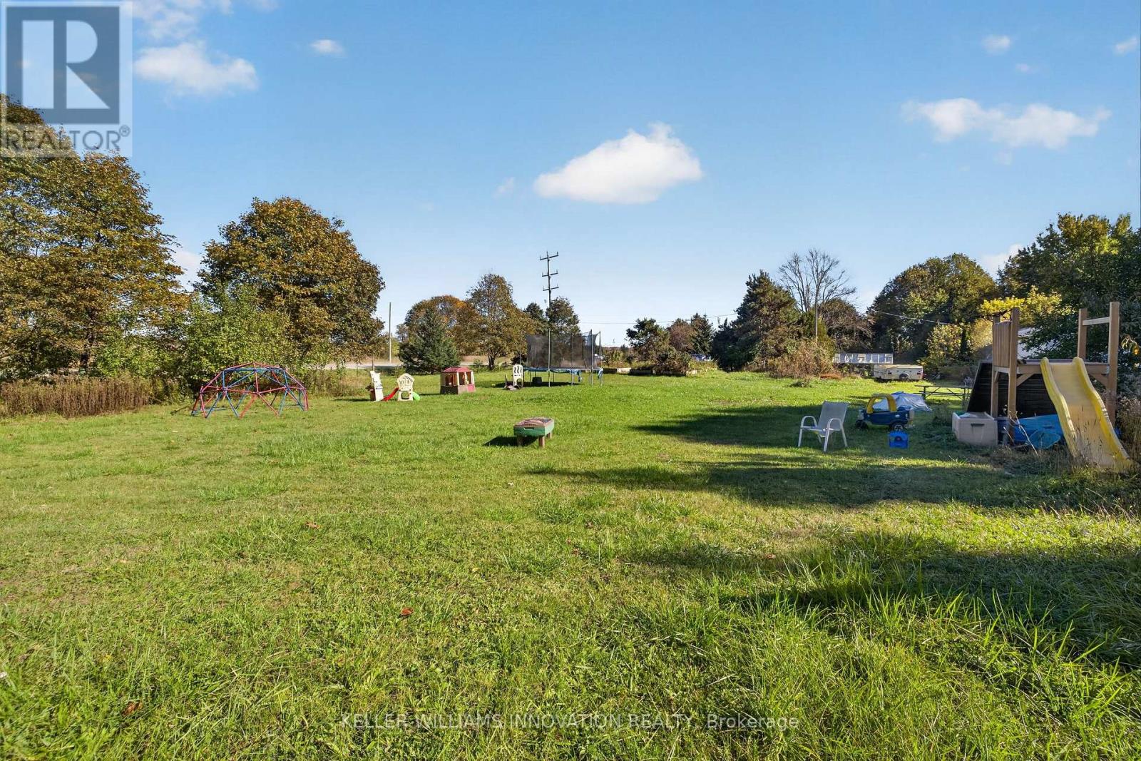 5066 Wellington 32 Road Property Photo 15