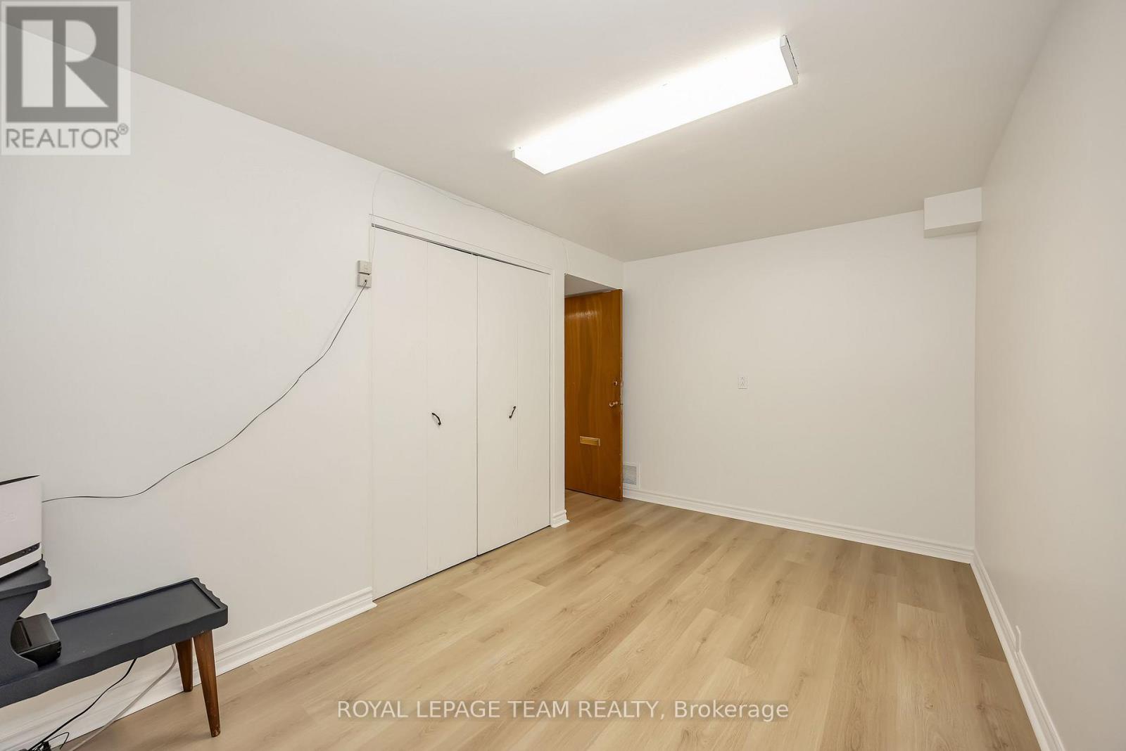 2092 St Laurent Boulevard Property Photo 30