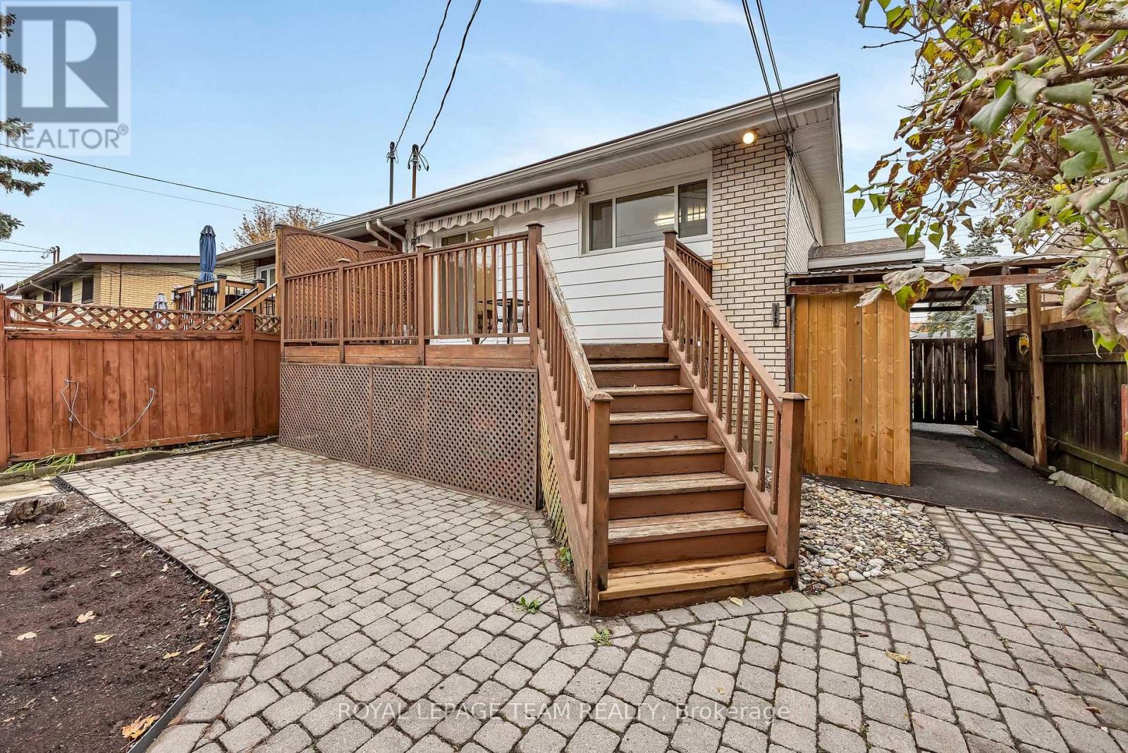 2092 St Laurent Boulevard Property Photo 40