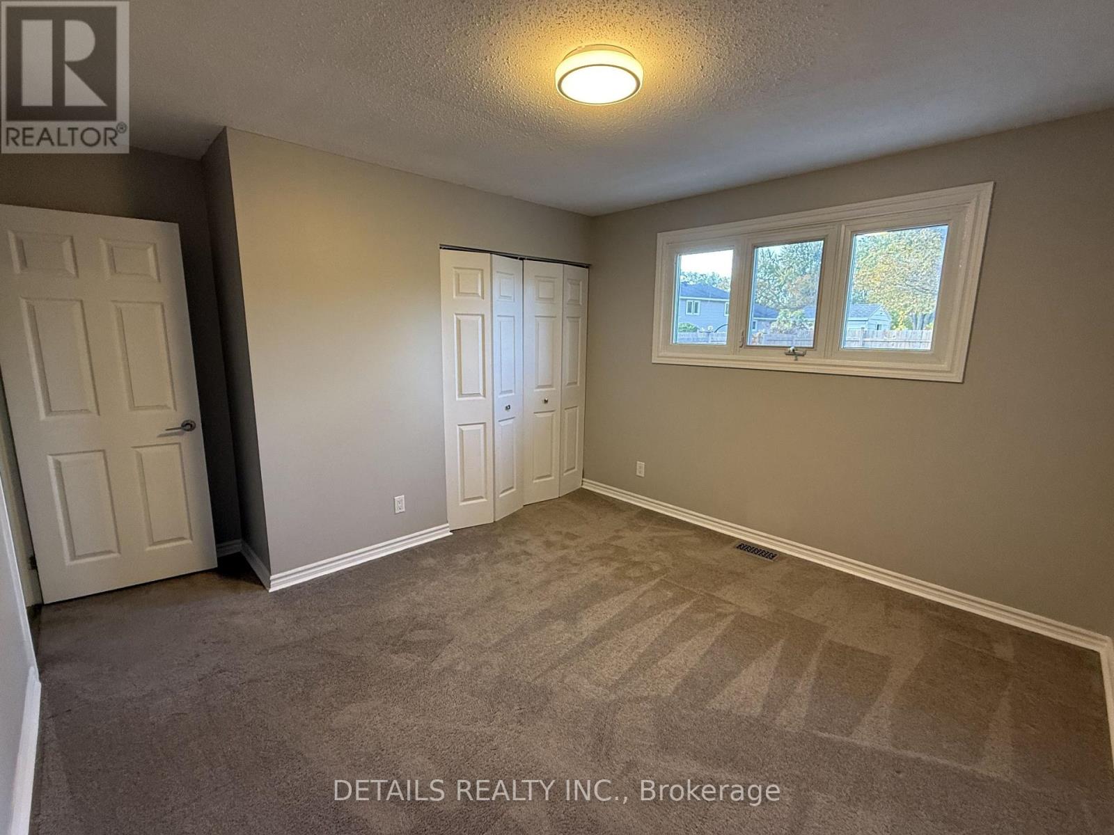 55 Saginaw Crescent Property Photo 12