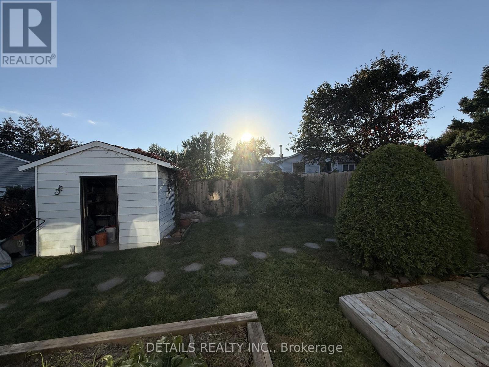 55 Saginaw Crescent Property Photo 23