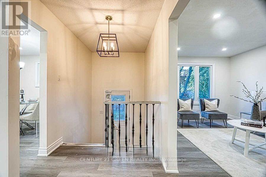 164 Gardiner Drive Property Photo 8