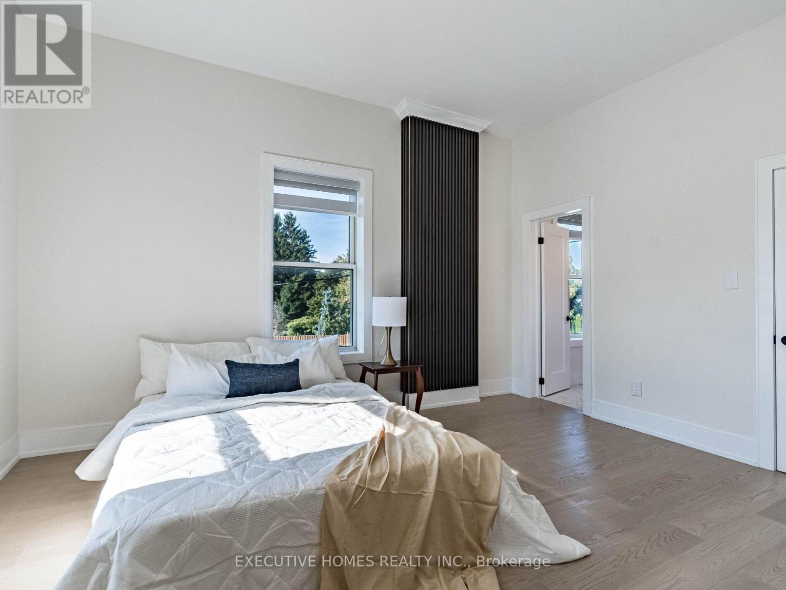 12 Orangeville Street Property Photo 20