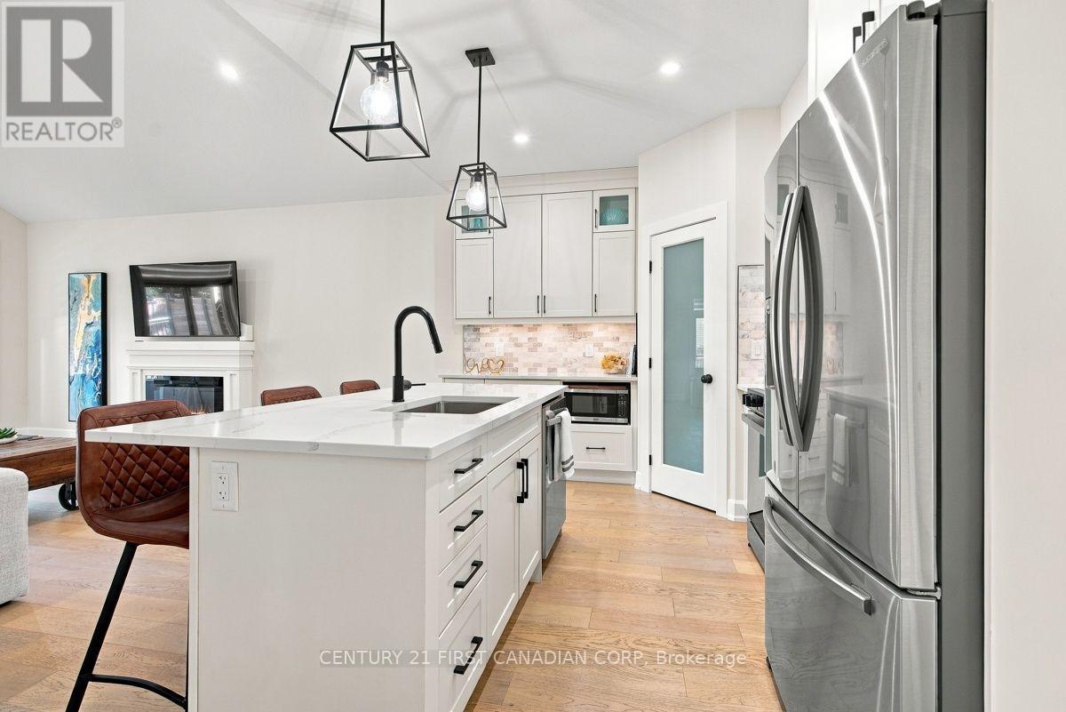 12 Briscoe Crescent Property Photo 16
