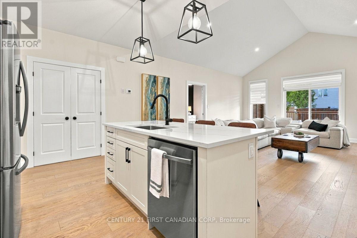 12 Briscoe Crescent Property Photo 19