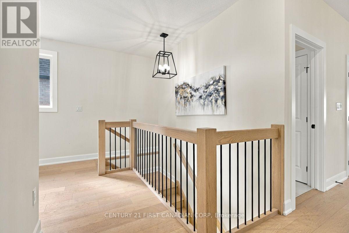 12 Briscoe Crescent Property Photo 29