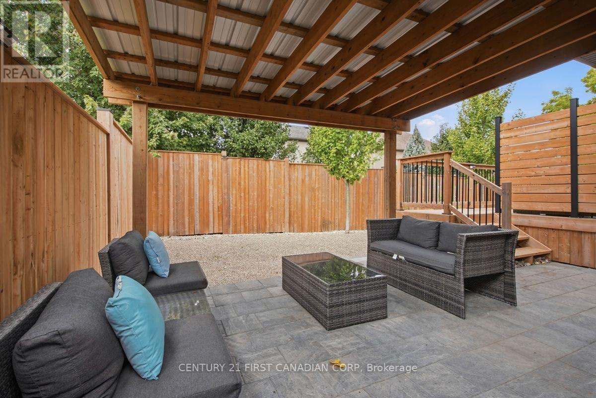 12 Briscoe Crescent Property Photo 42