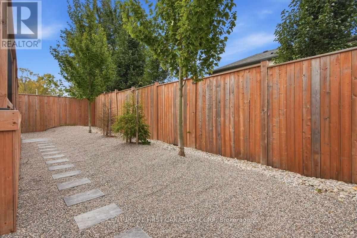 12 Briscoe Crescent Property Photo 46