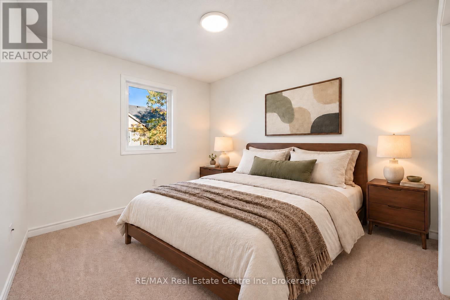 6 Revell Drive Property Photo 13