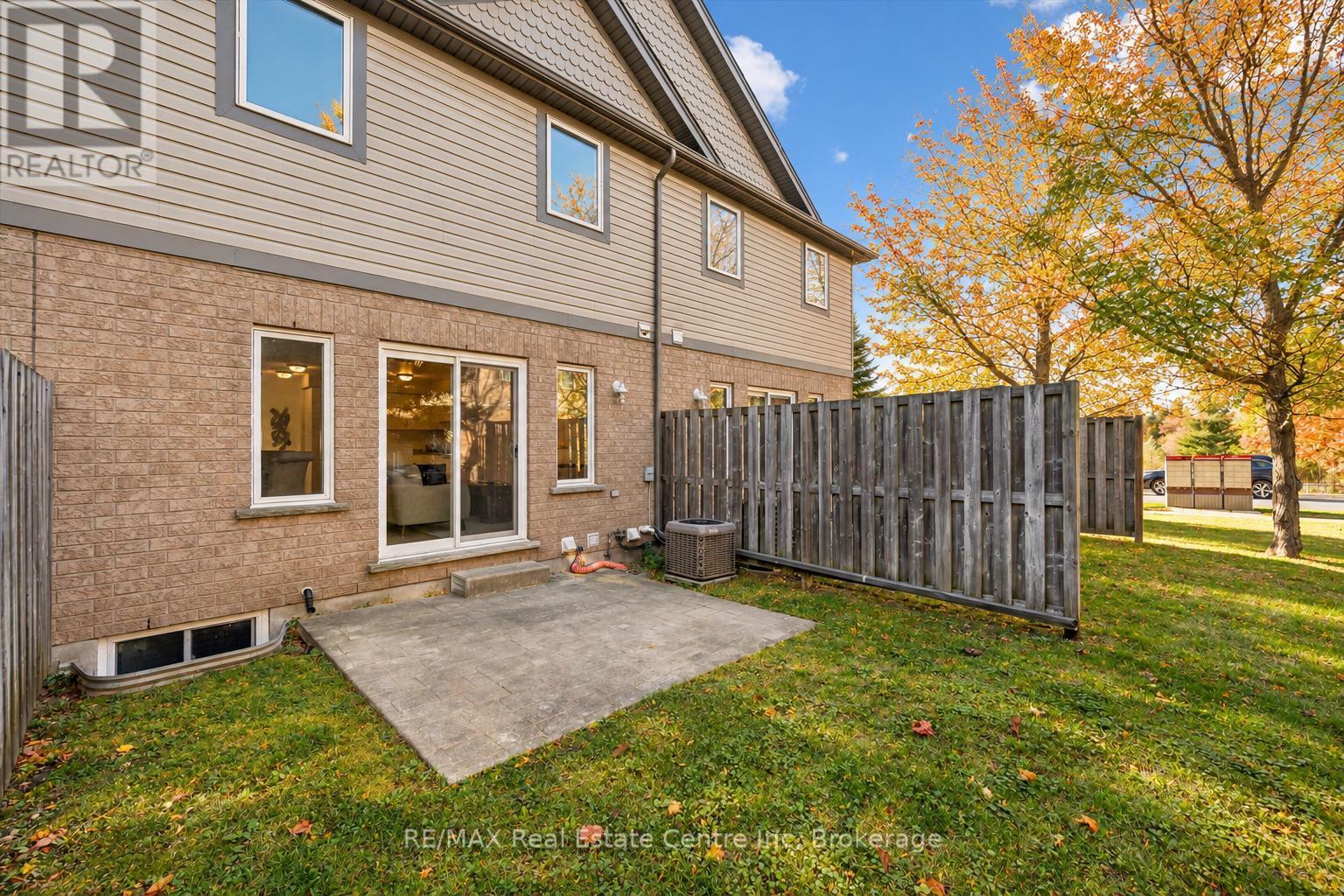 6 Revell Drive Property Photo 17
