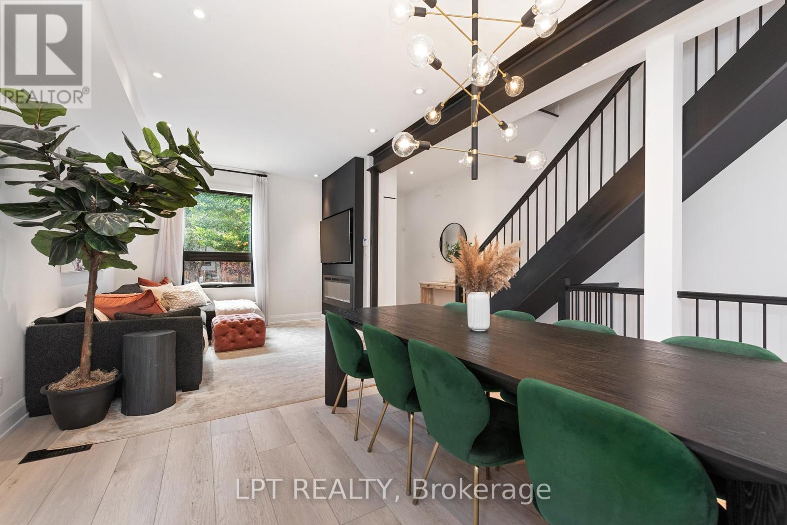 323 Booth Street Property Photo 12