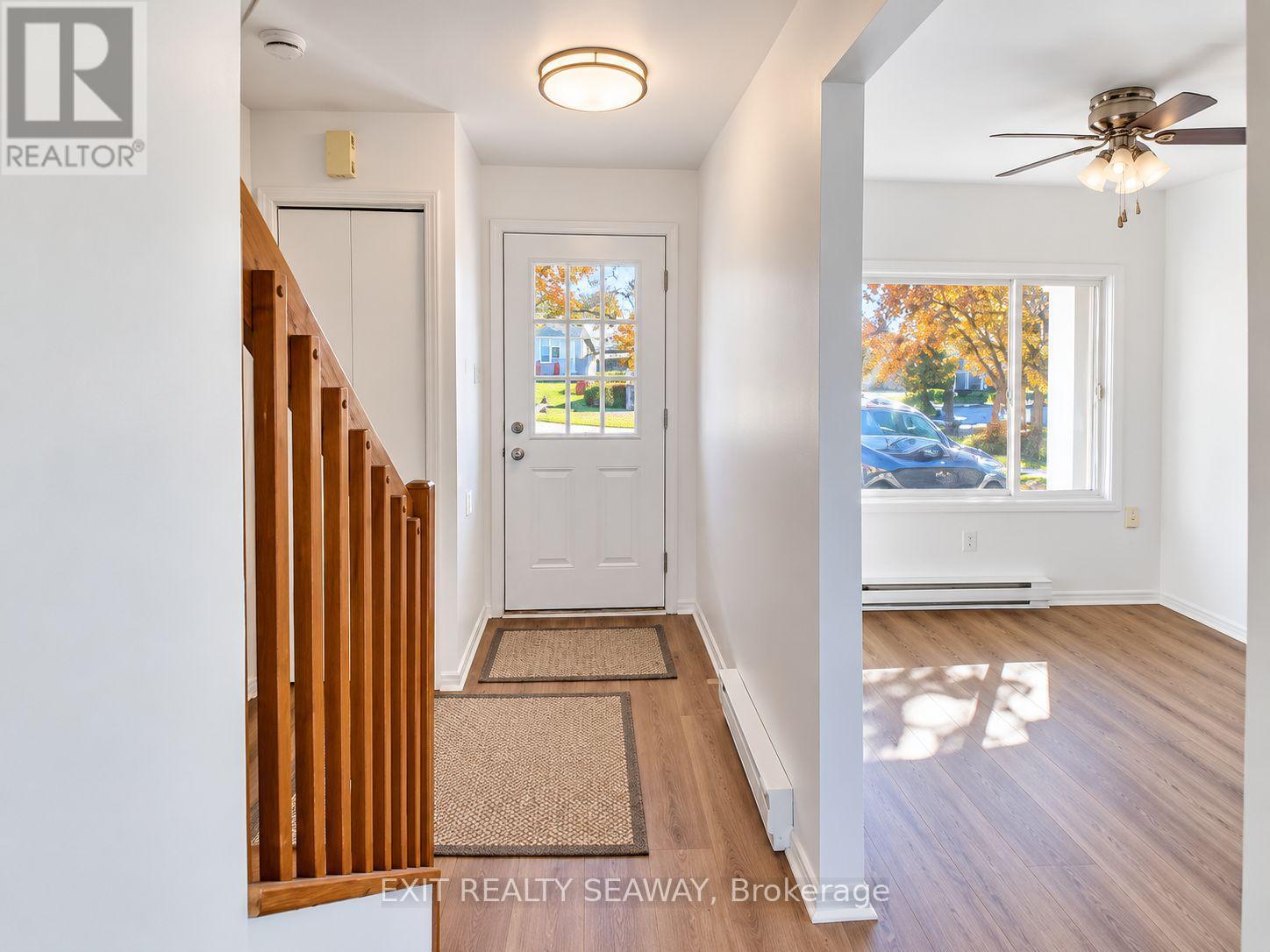 219 Lemay Street Property Photo 8
