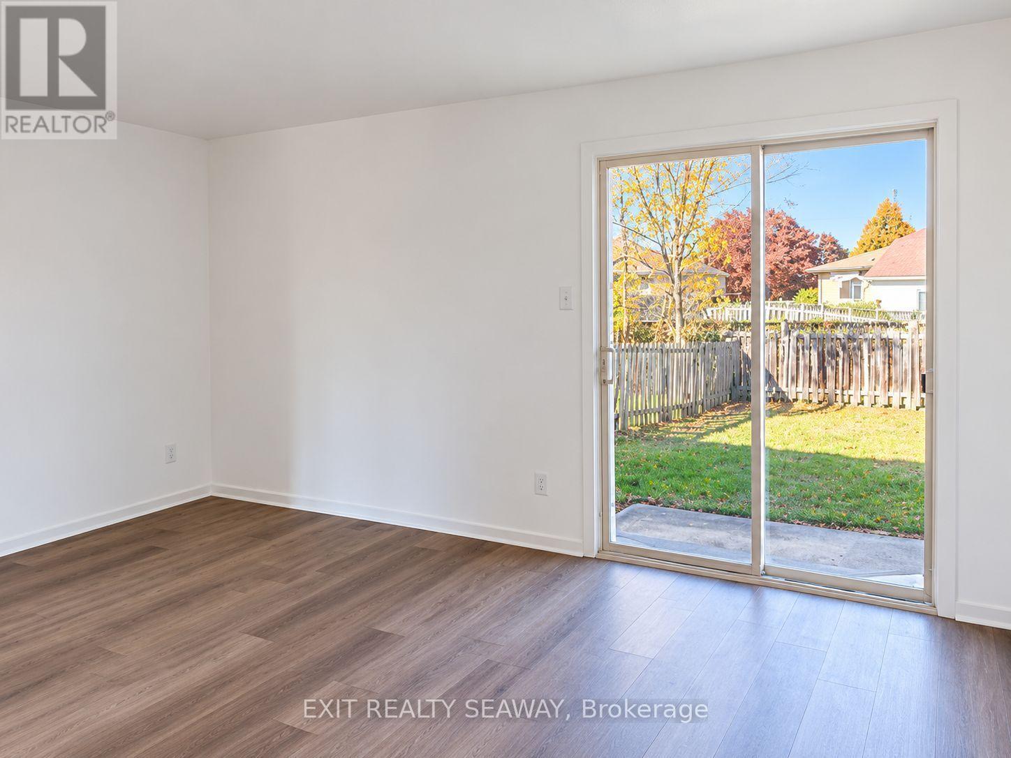 219 Lemay Street Property Photo 12