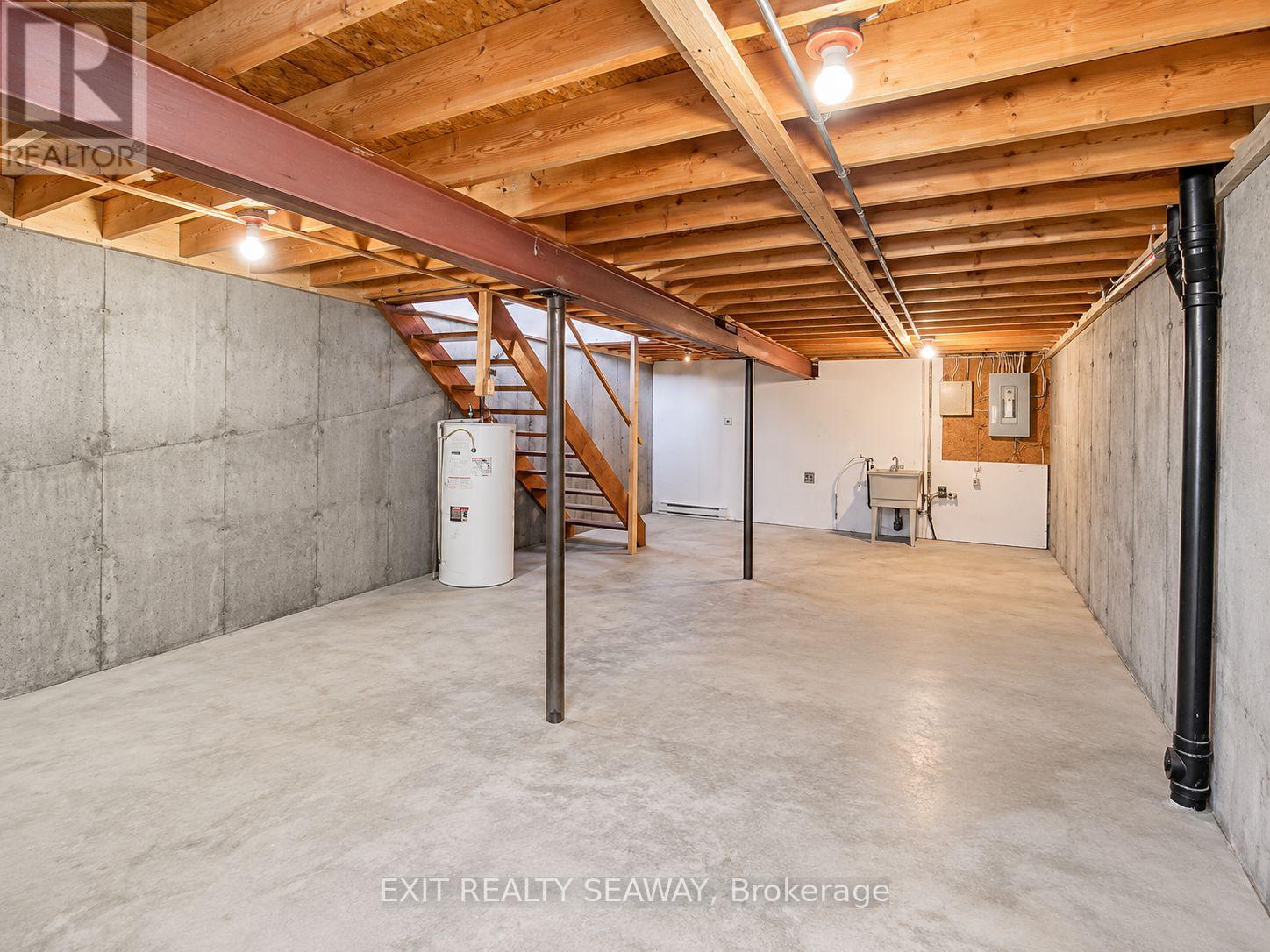 219 Lemay Street Property Photo 21