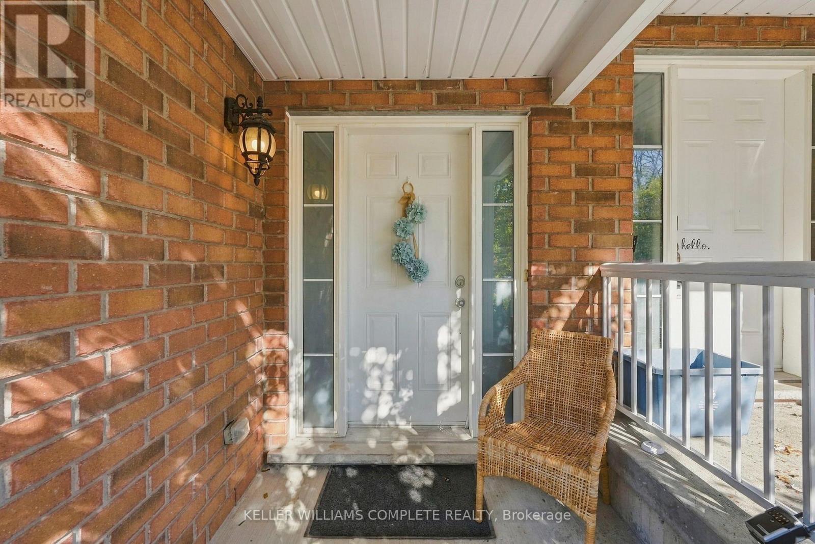 113 - 20 Mcconkey Crescent Property Photo 2