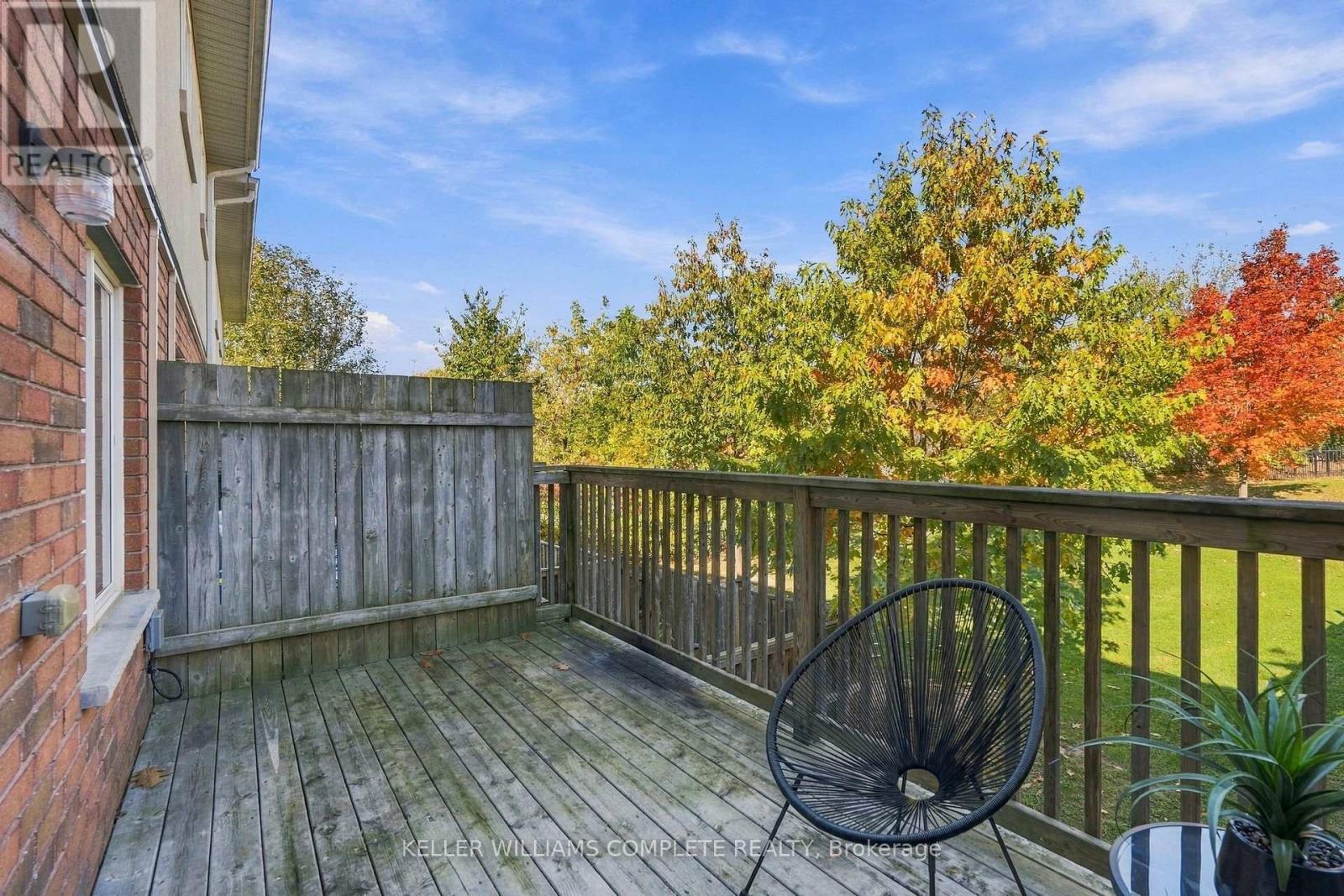 113 - 20 Mcconkey Crescent Property Photo 28
