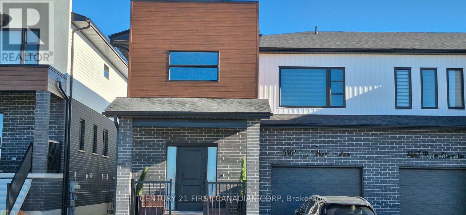 6663 Royal Magnolia Avenue Property Photo 1