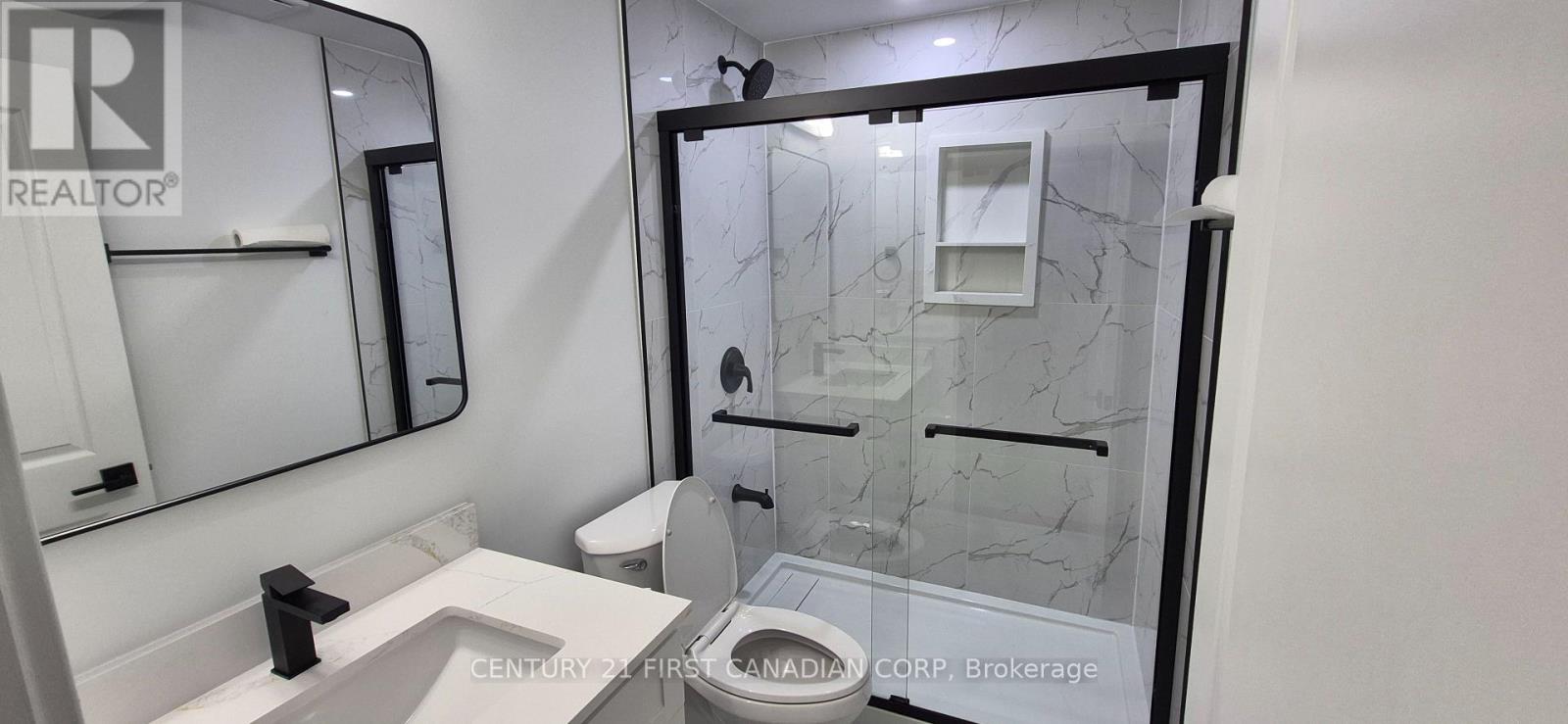 6663 Royal Magnolia Avenue Property Photo 8