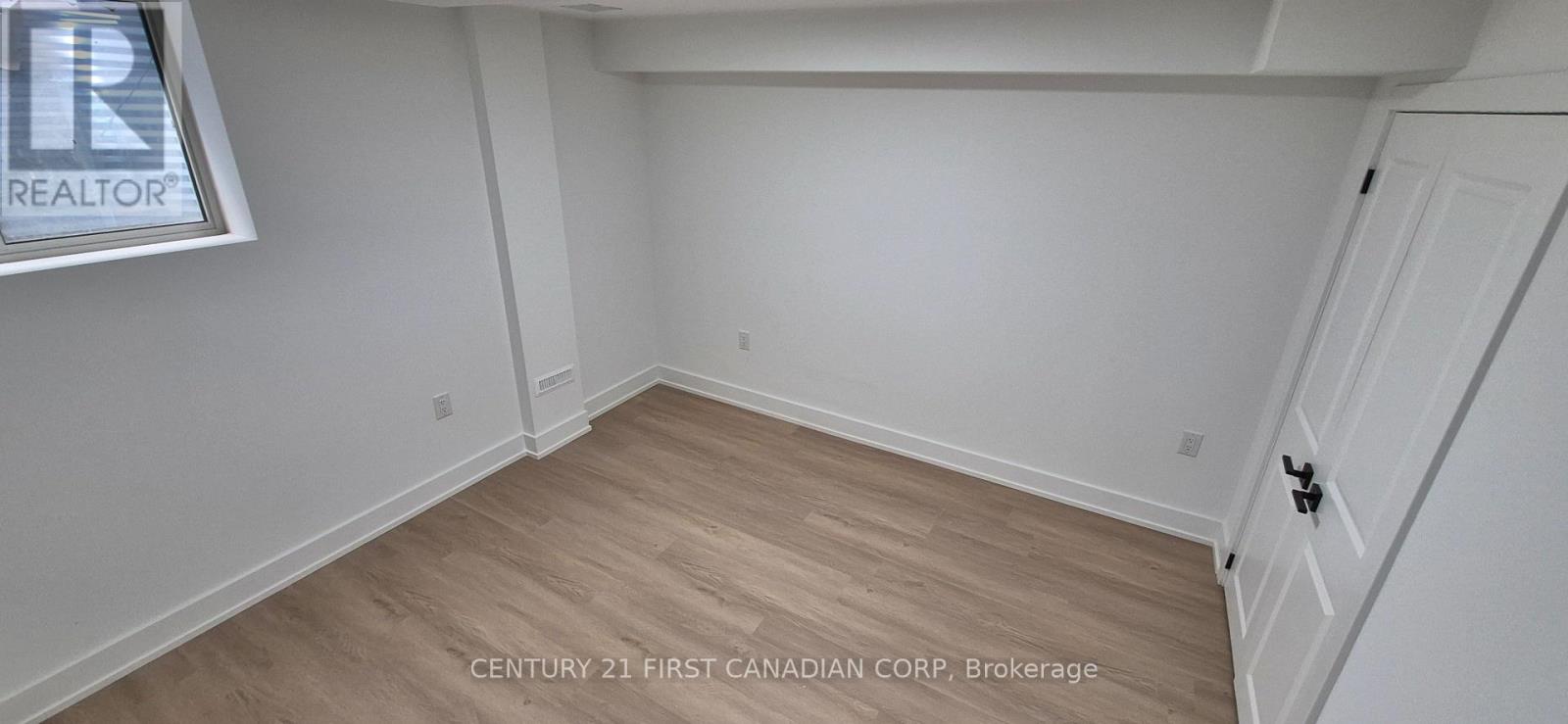 6663 Royal Magnolia Avenue Property Photo 10