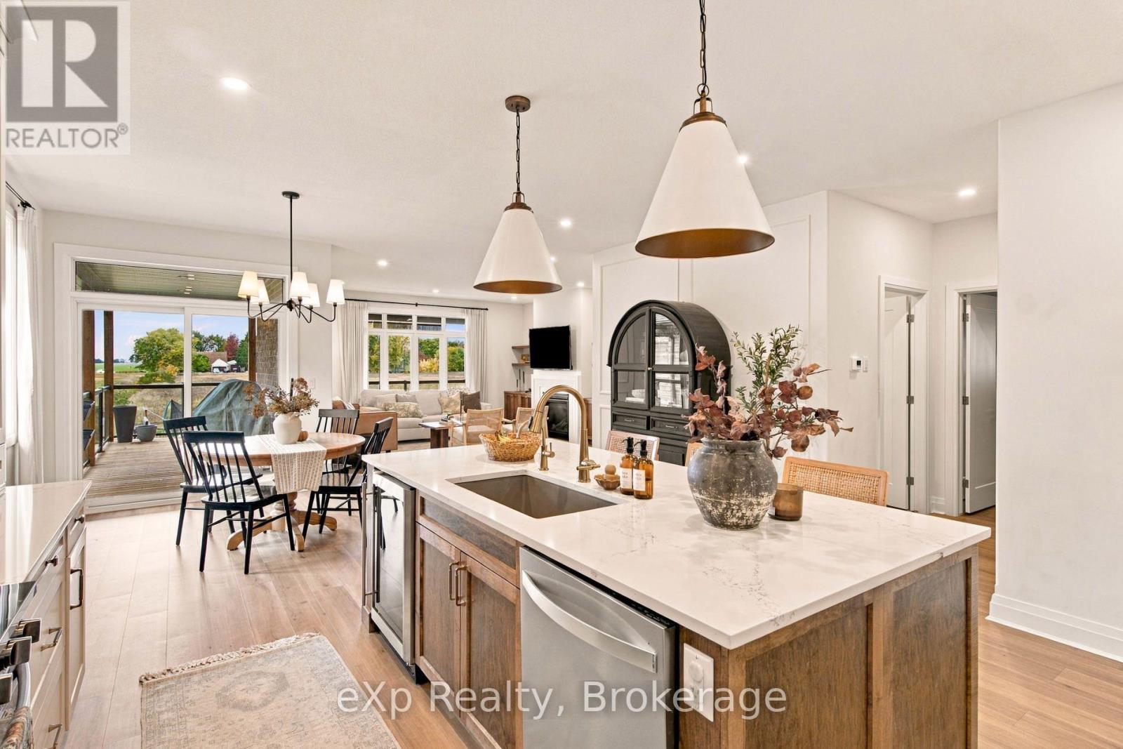 160 Orr Street Property Photo 10