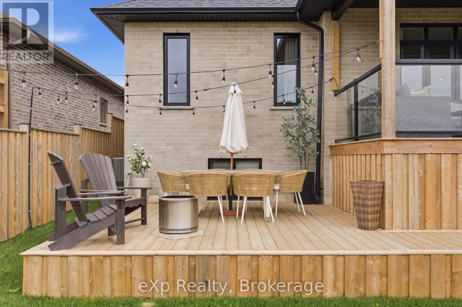 160 Orr Street Property Photo 45