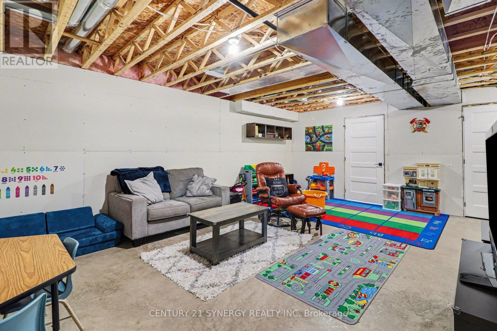 2011 Berne Street Property Photo 29