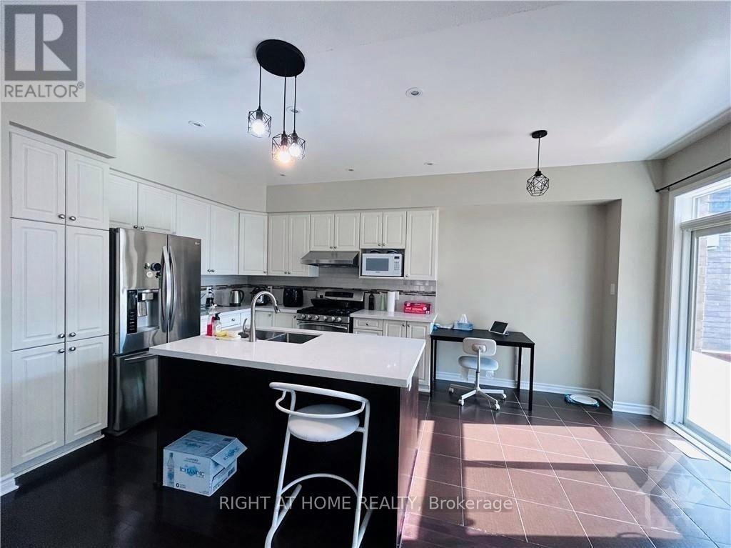 105 Nutting Crescent Property Photo 7