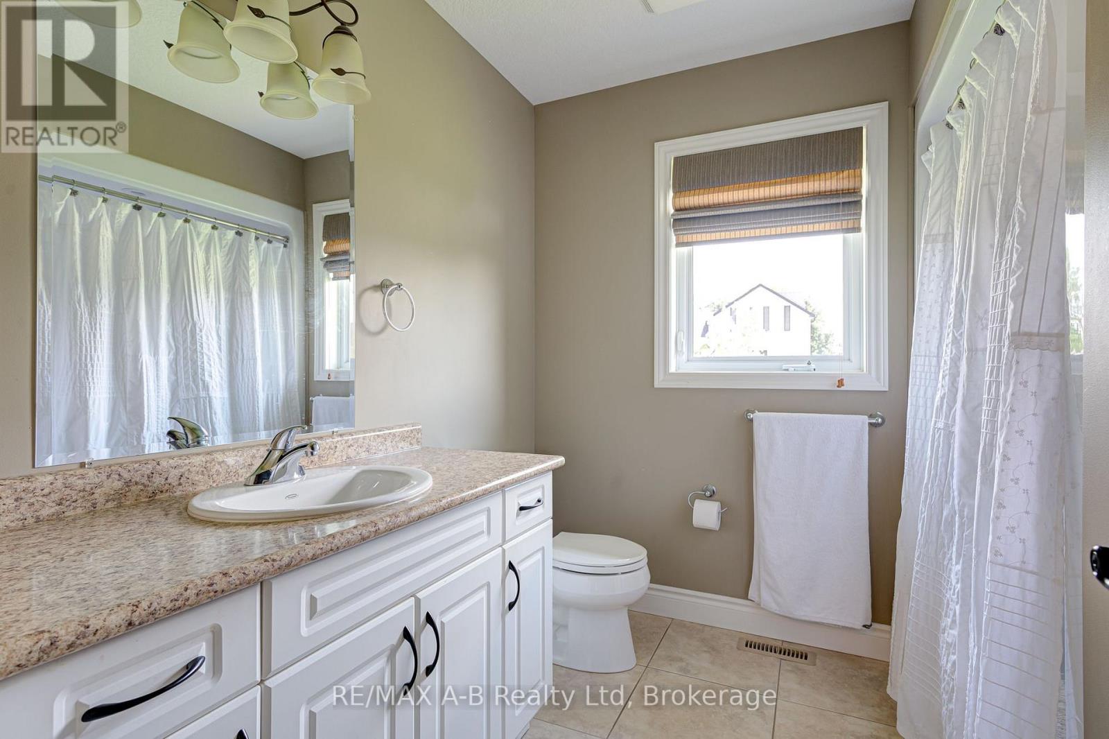 131 Guest Court Property Photo 9
