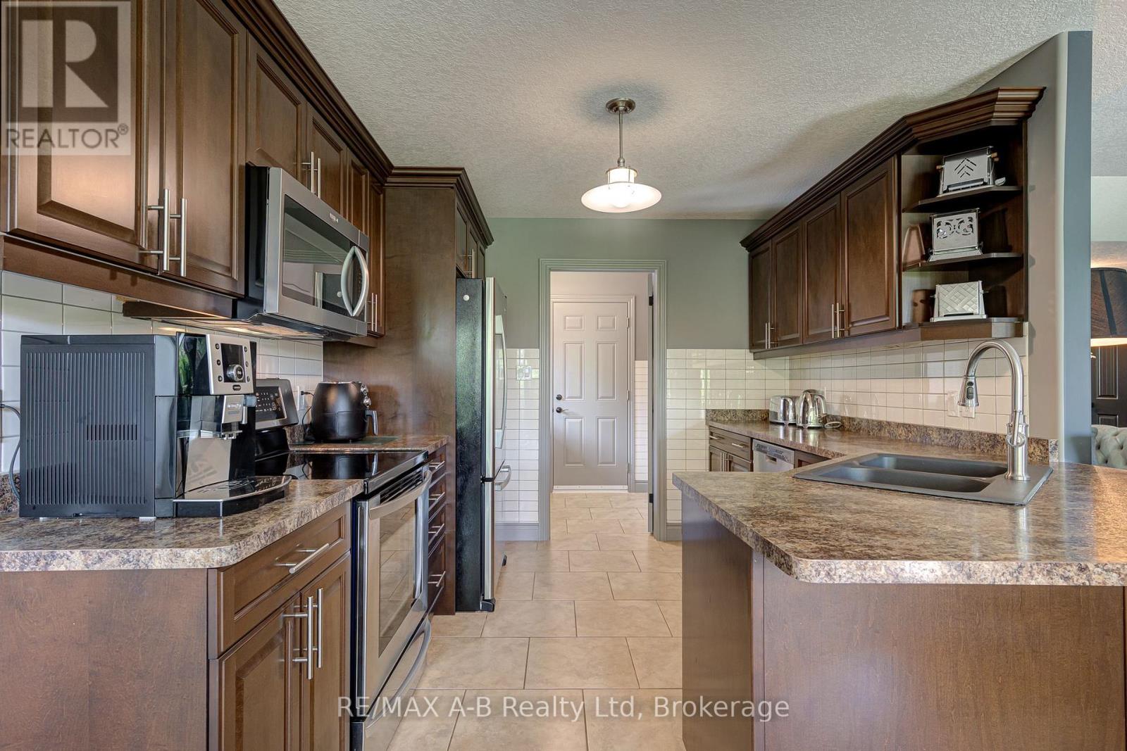 131 Guest Court Property Photo 23