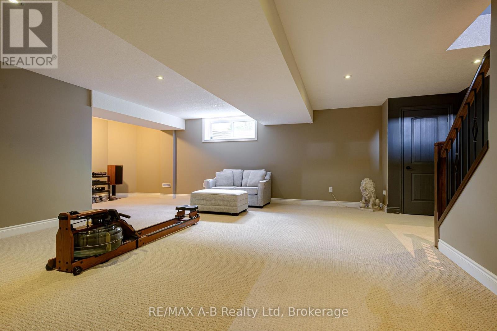 131 Guest Court Property Photo 32