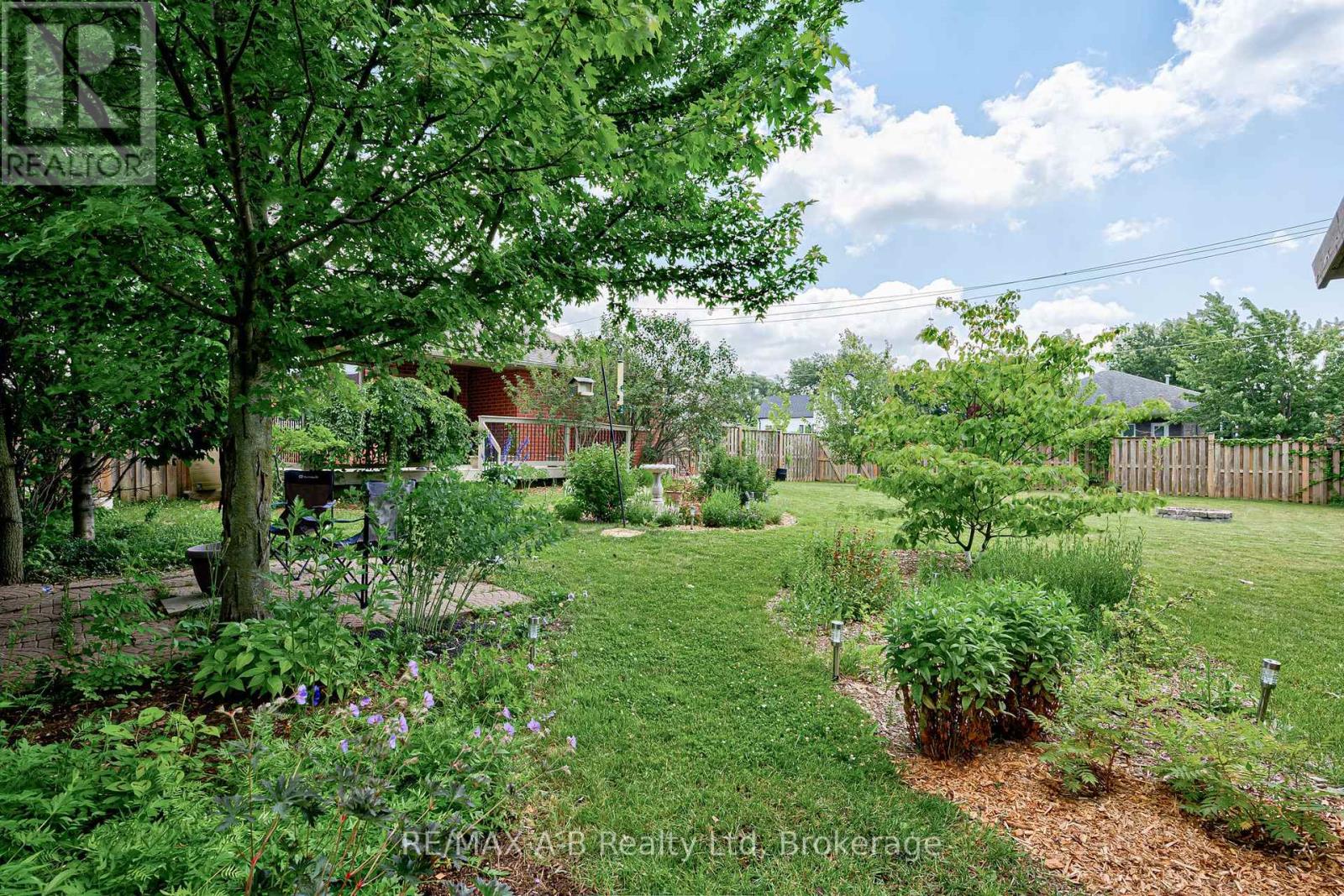 131 Guest Court Property Photo 44