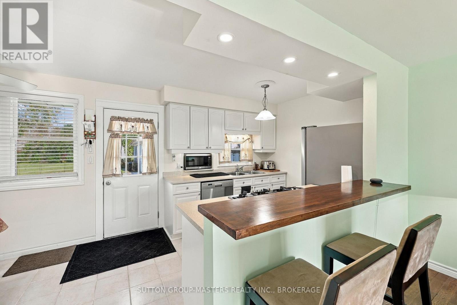 119 Chesterfield Drive Property Photo 12