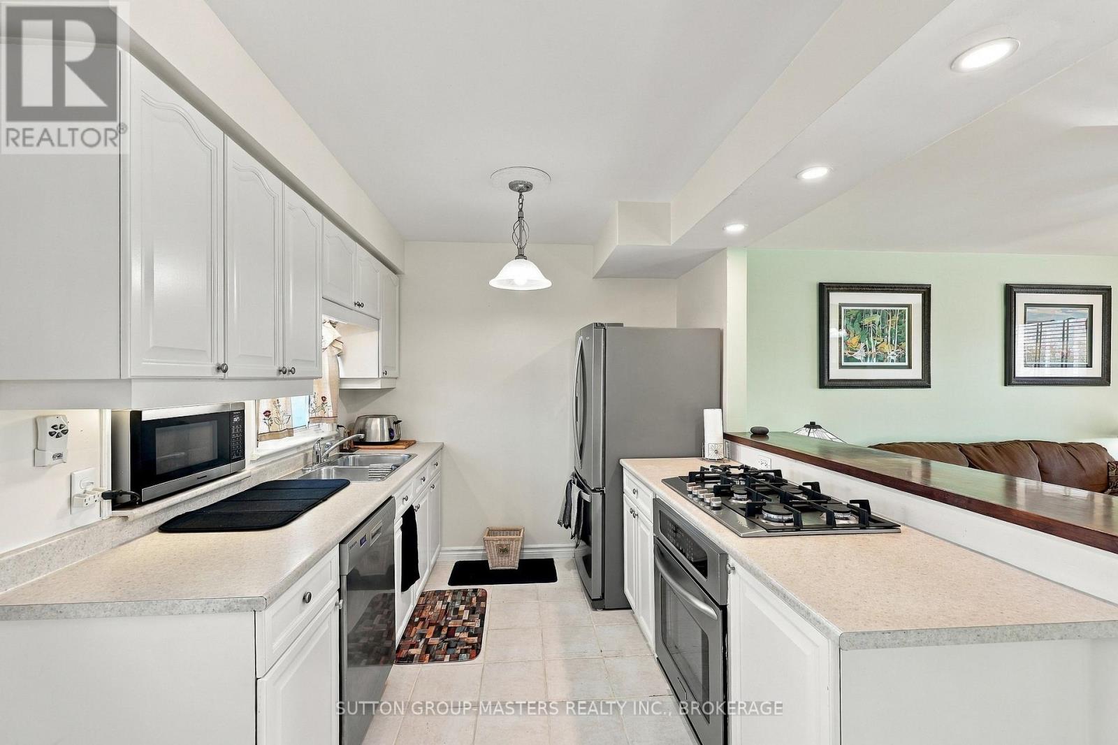 119 Chesterfield Drive Property Photo 13