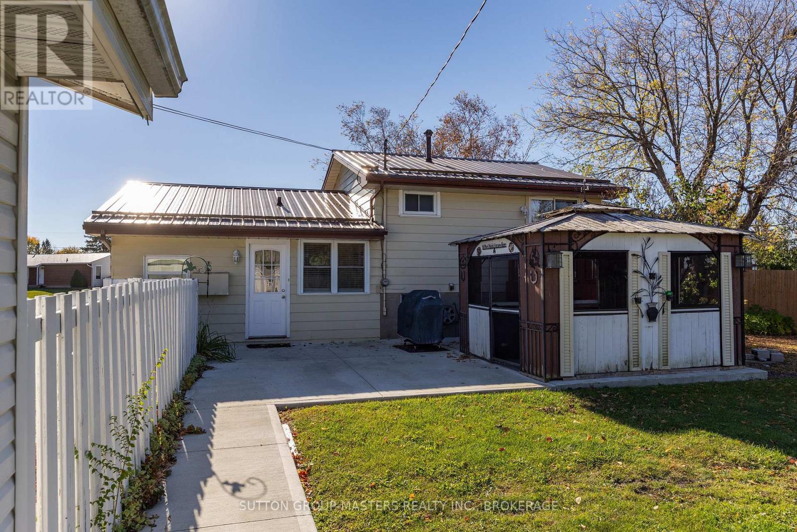 119 Chesterfield Drive Property Photo 36
