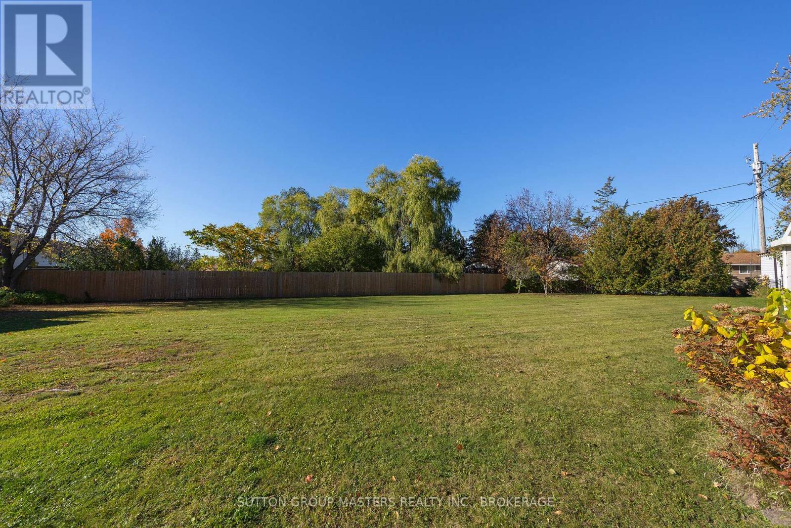 119 Chesterfield Drive Property Photo 38