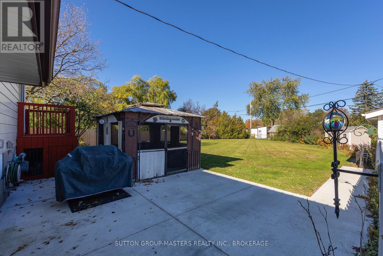 119 Chesterfield Drive Property Photo 43