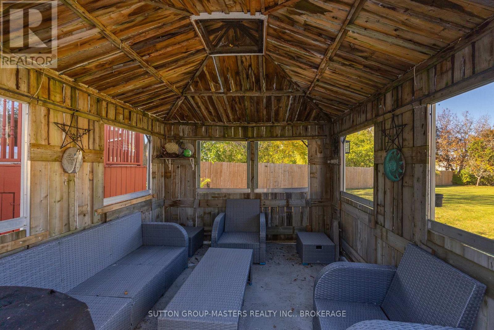 119 Chesterfield Drive Property Photo 44