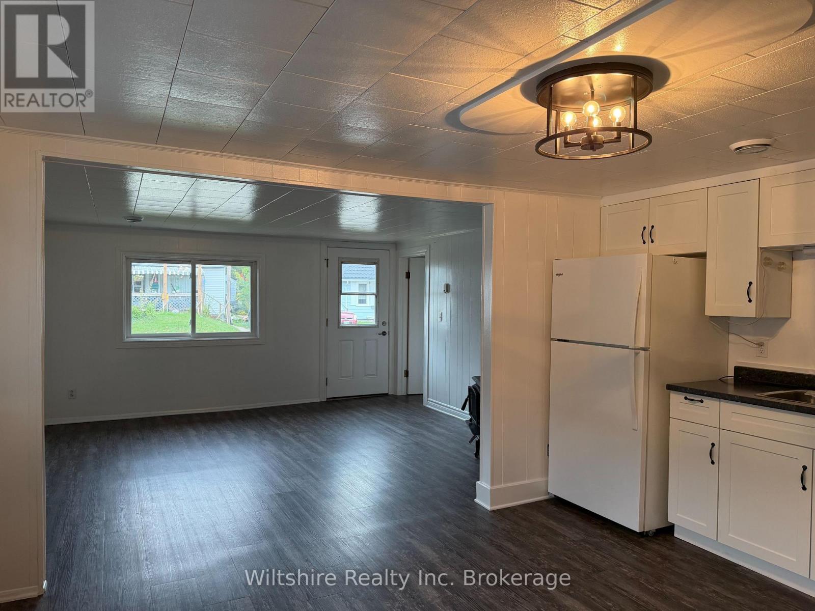 27 - 25 Rodgers Street Property Photo 5