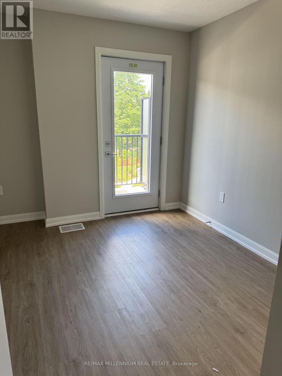 214 - 708 Woolwich Street Property Photo 18