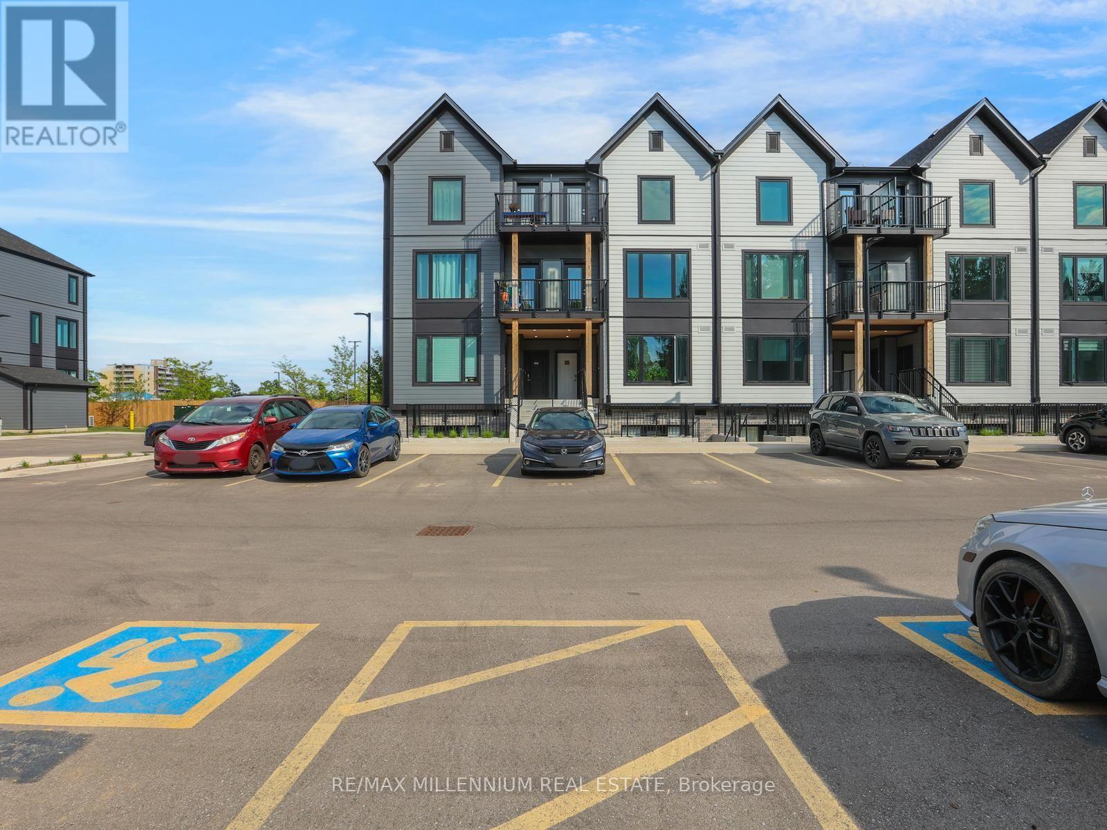 312 - 708 WOOLWICH STREET Property Photo 1