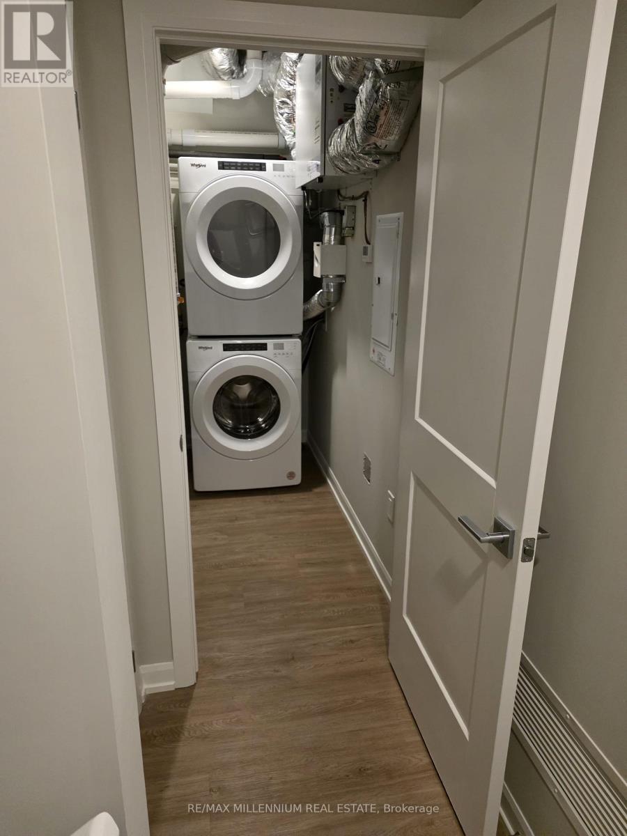 312 - 708 Woolwich Street Property Photo 4