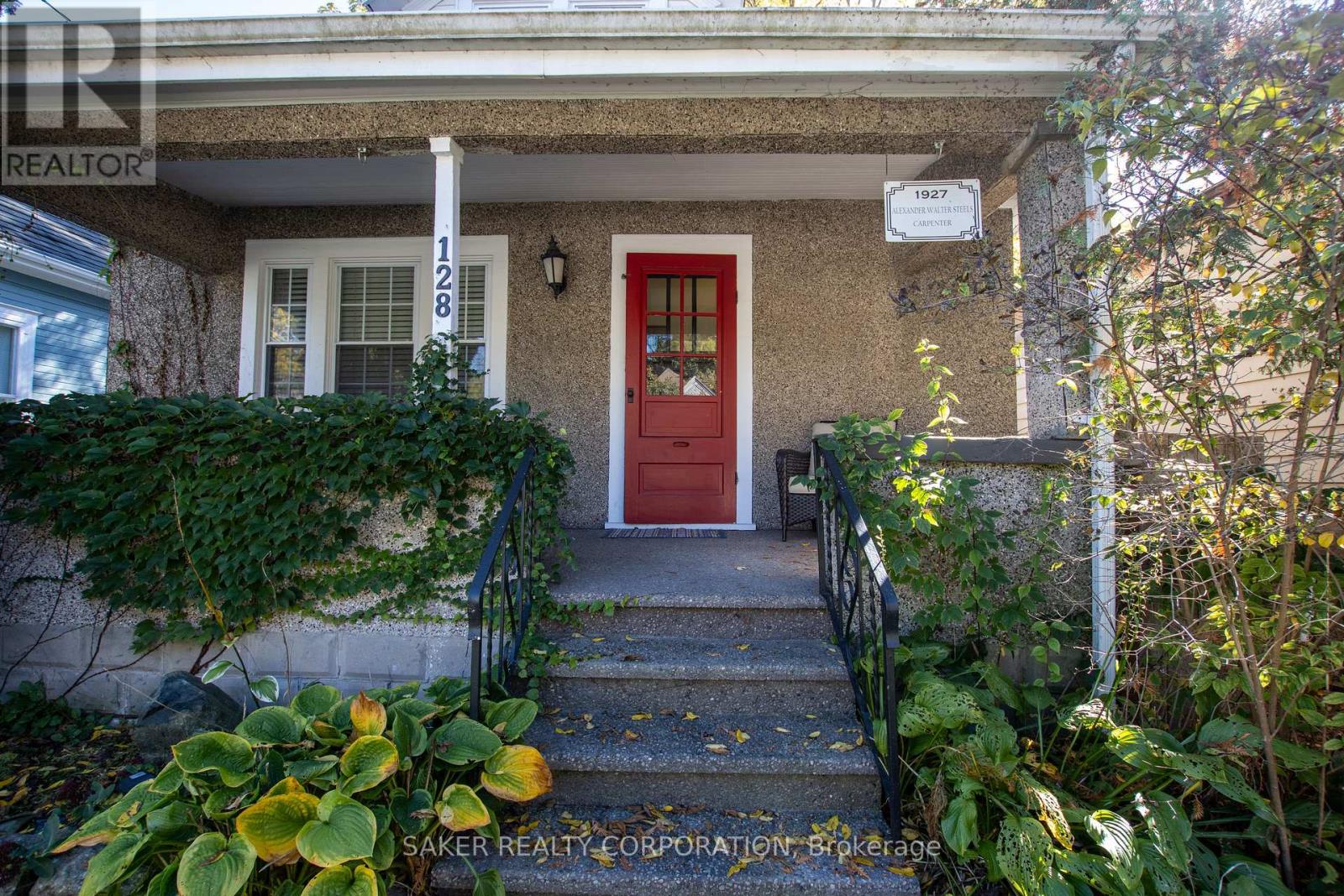 128 Mount Pleasant Avenue Property Photo 3