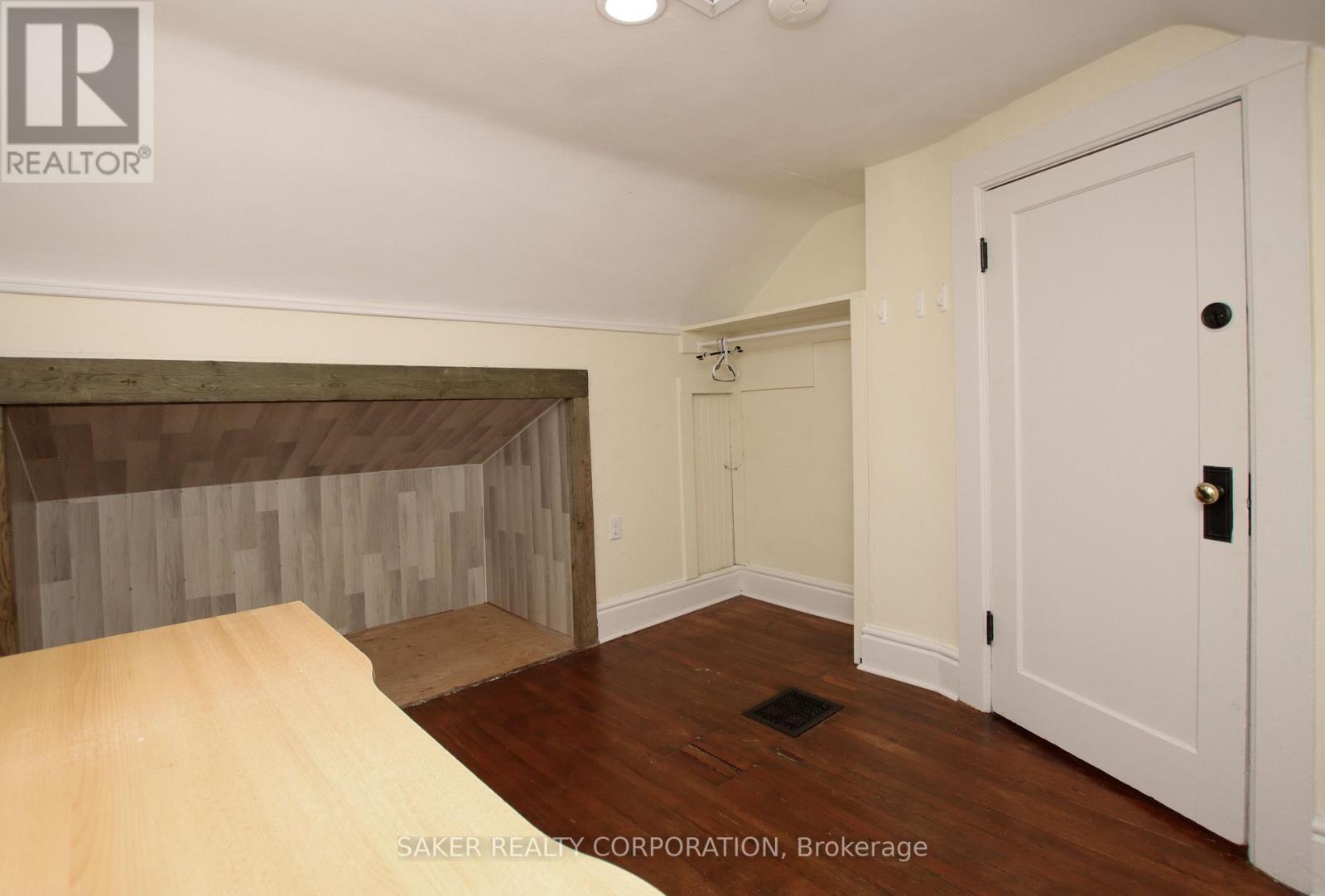 128 Mount Pleasant Avenue Property Photo 25