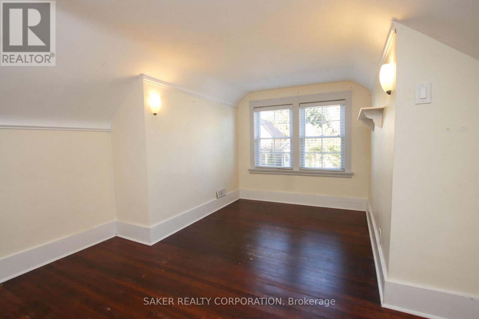 128 Mount Pleasant Avenue Property Photo 29